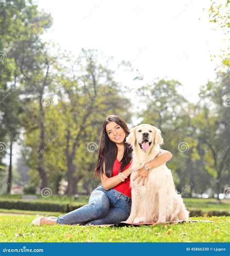Mujeres que follan con perros. Things To Know About Mujeres que follan con perros. 